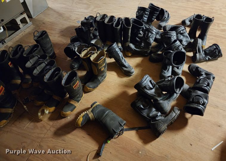 image for item KH9196 Fire fighting equipment