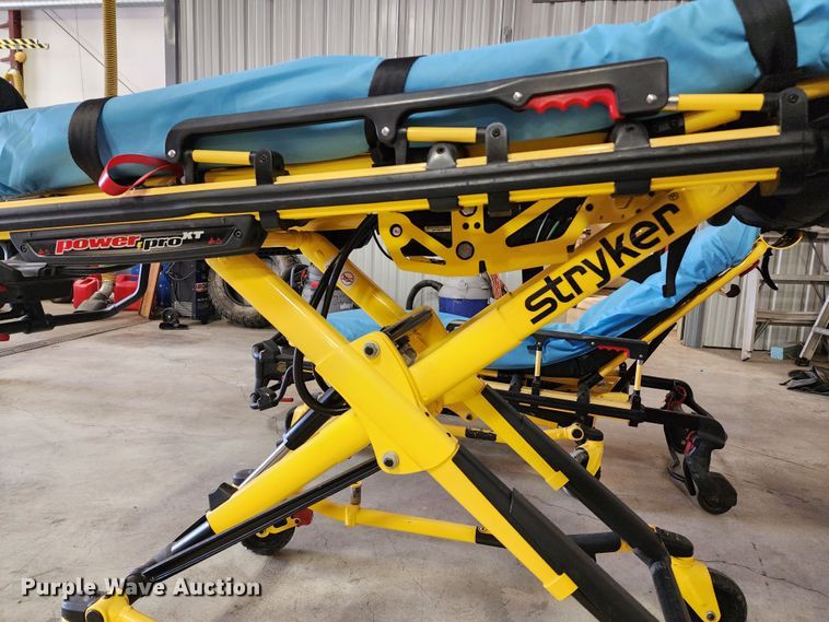 image for item KH9196 Fire fighting equipment