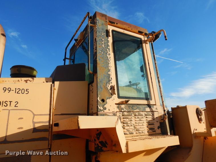 image for item KJ9157 Case 821B  wheel loader