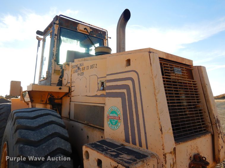 image for item KJ9157 Case 821B  wheel loader