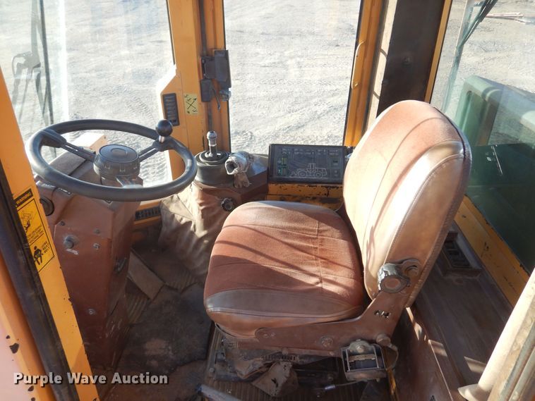 image for item KJ9157 Case 821B  wheel loader