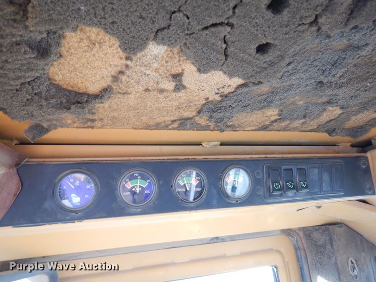 image for item KJ9157 Case 821B  wheel loader