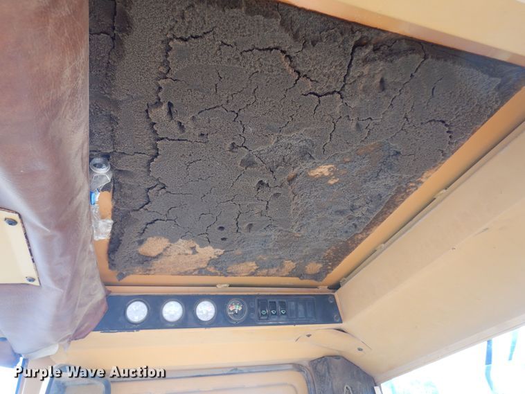 image for item KJ9157 Case 821B  wheel loader