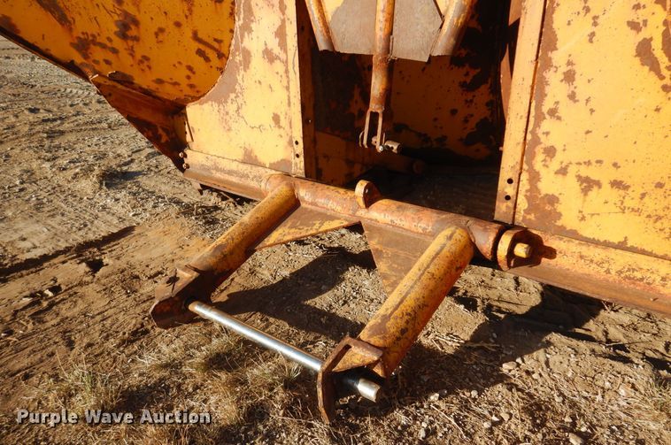 image for item KJ9158 10'W V-plow