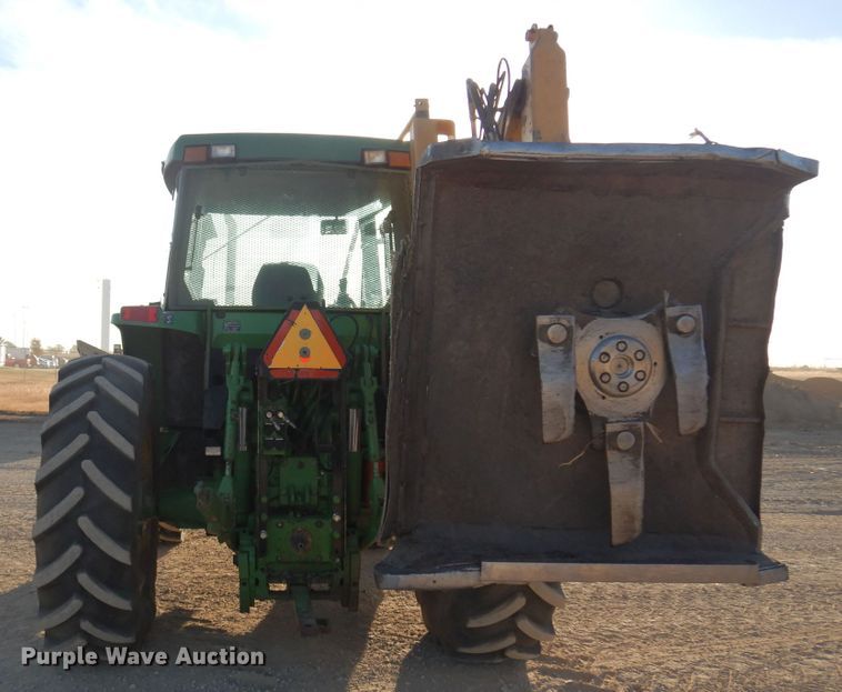 image for item KJ9159 2000 John Deere 7210  MFWD tractor