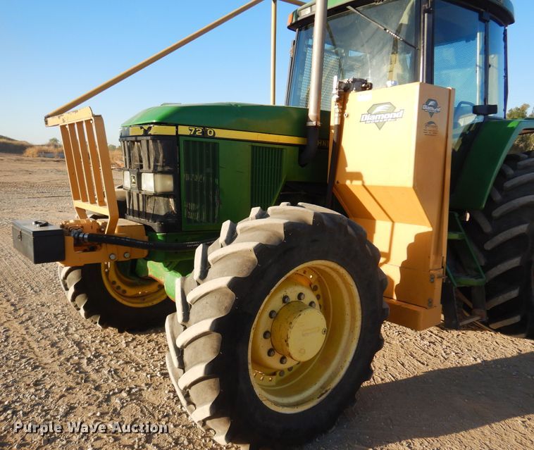 image for item KJ9159 2000 John Deere 7210  MFWD tractor