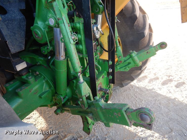 image for item KJ9159 2000 John Deere 7210  MFWD tractor