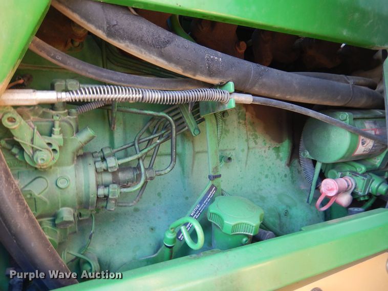 image for item KJ9159 2000 John Deere 7210  MFWD tractor