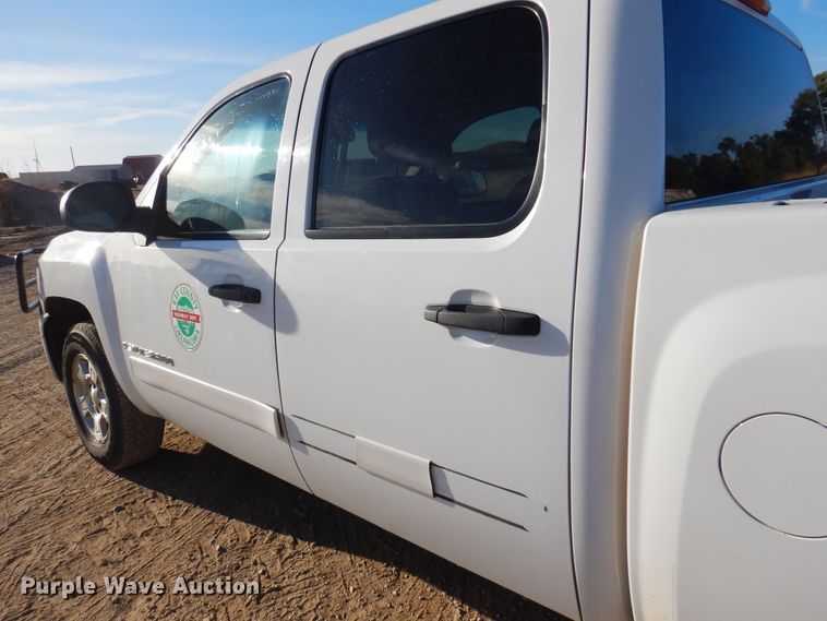 image for item KJ9162 2008 Chevrolet Silverado 1500  Crew Cab pickup truck