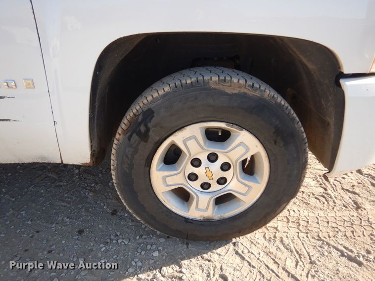 image for item KJ9162 2008 Chevrolet Silverado 1500  Crew Cab pickup truck