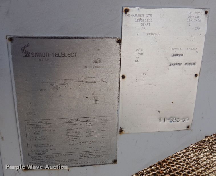 image for item KW9336 1997 Ford F800  forestry bucket truck