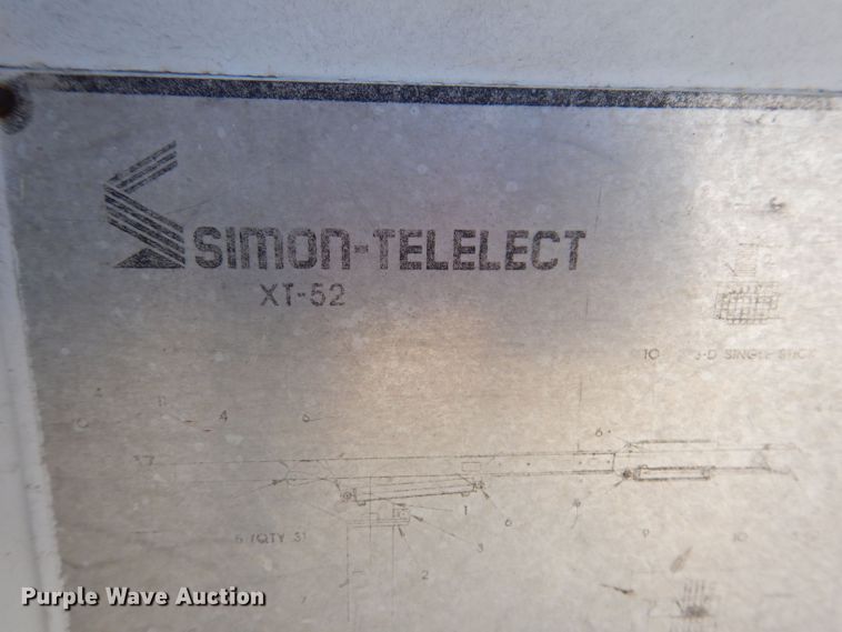 image for item KW9336 1997 Ford F800  forestry bucket truck