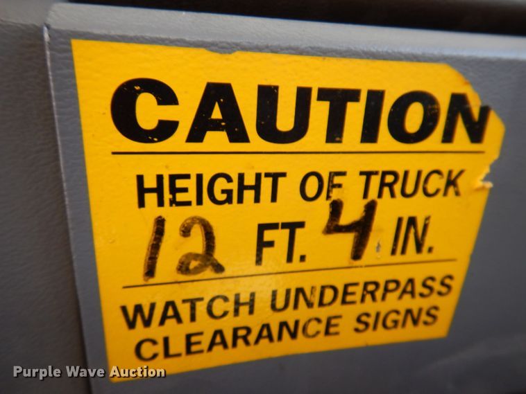 image for item KW9336 1997 Ford F800  forestry bucket truck