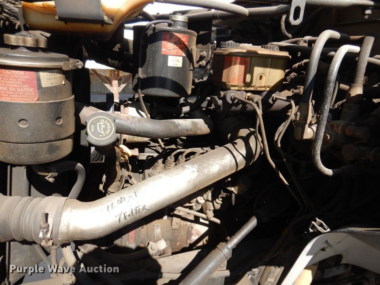 image for item KW9336 1997 Ford F800  forestry bucket truck