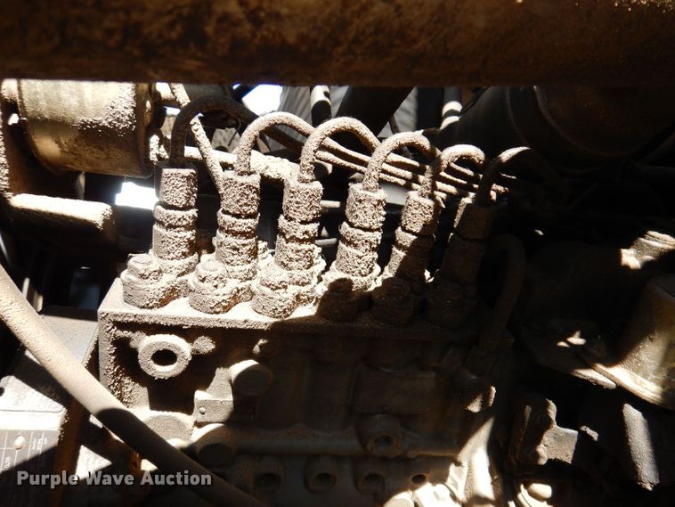 image for item KW9336 1997 Ford F800  forestry bucket truck