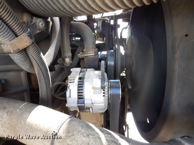 image for item KW9336 1997 Ford F800  forestry bucket truck