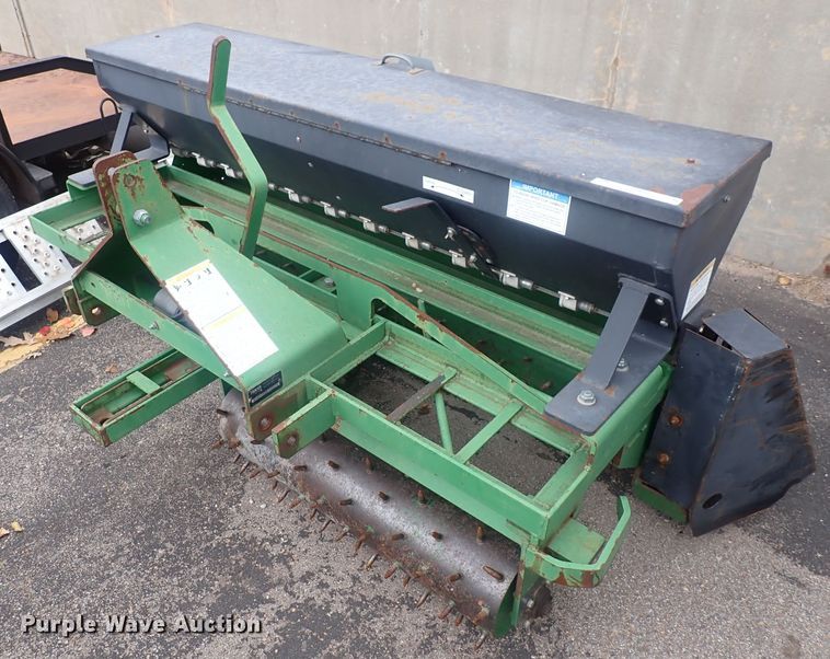 image for item LD9640 Frontier 0S1072M  seeder