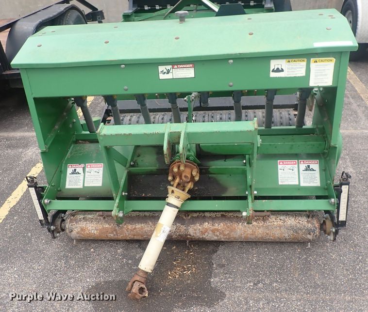 image for item LD9642 Frontier OS1058  overseeder