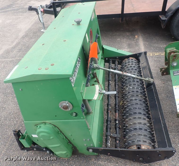 image for item LD9642 Frontier OS1058  overseeder