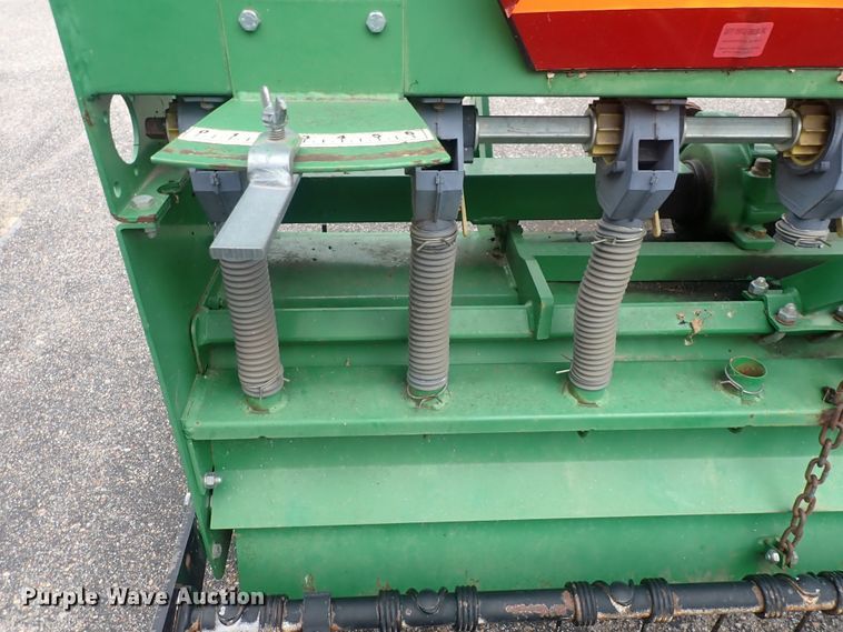 image for item LD9642 Frontier OS1058  overseeder