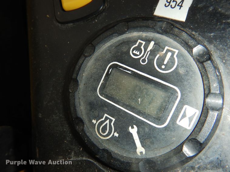 image for item LG9807 2017 John Deere Z970R  ZTR lawn mower