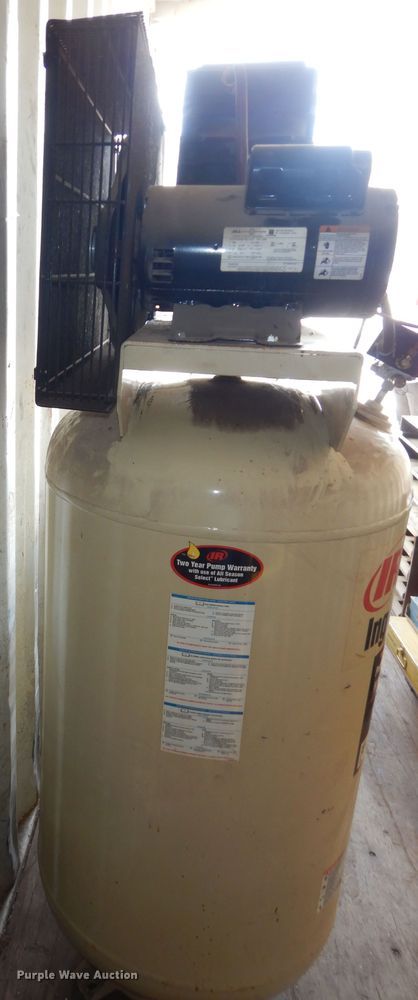 image for item LG9854 Ingersoll Rand SS5N5  air compressor