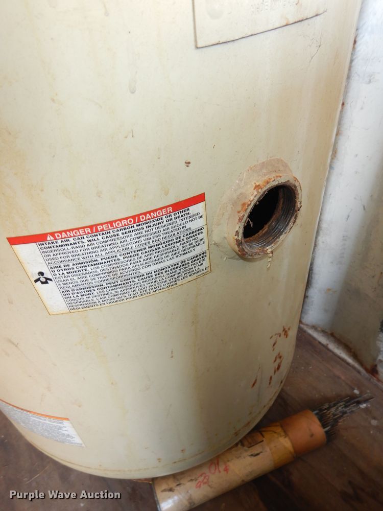 image for item LG9854 Ingersoll Rand SS5N5  air compressor