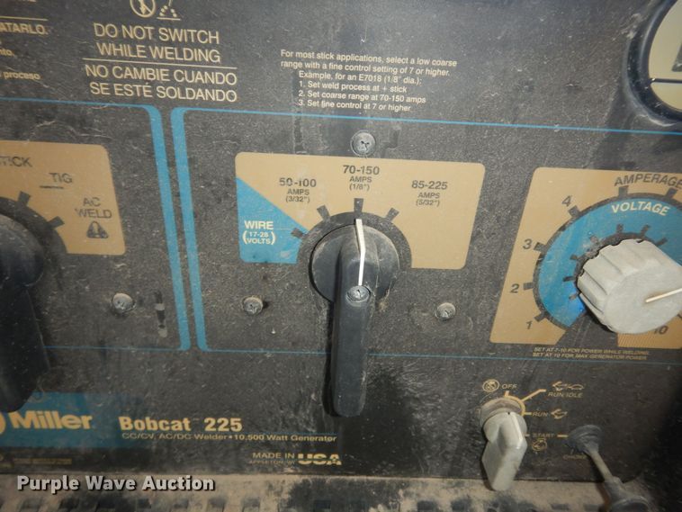 image for item LG9856 Miller Bobcat 225  welder/generator