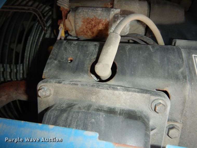 image for item LG9856 Miller Bobcat 225  welder/generator