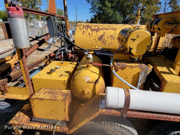 image for item LL9571 AMZ Cobra  pothole patcher