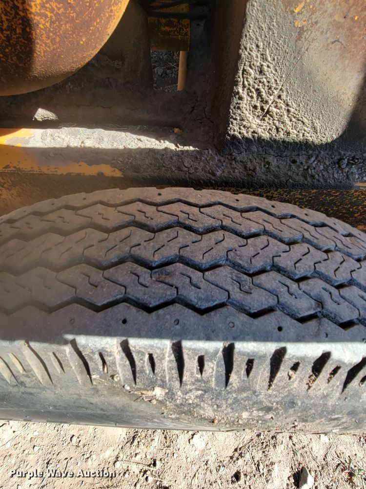 image for item LL9571 AMZ Cobra  pothole patcher