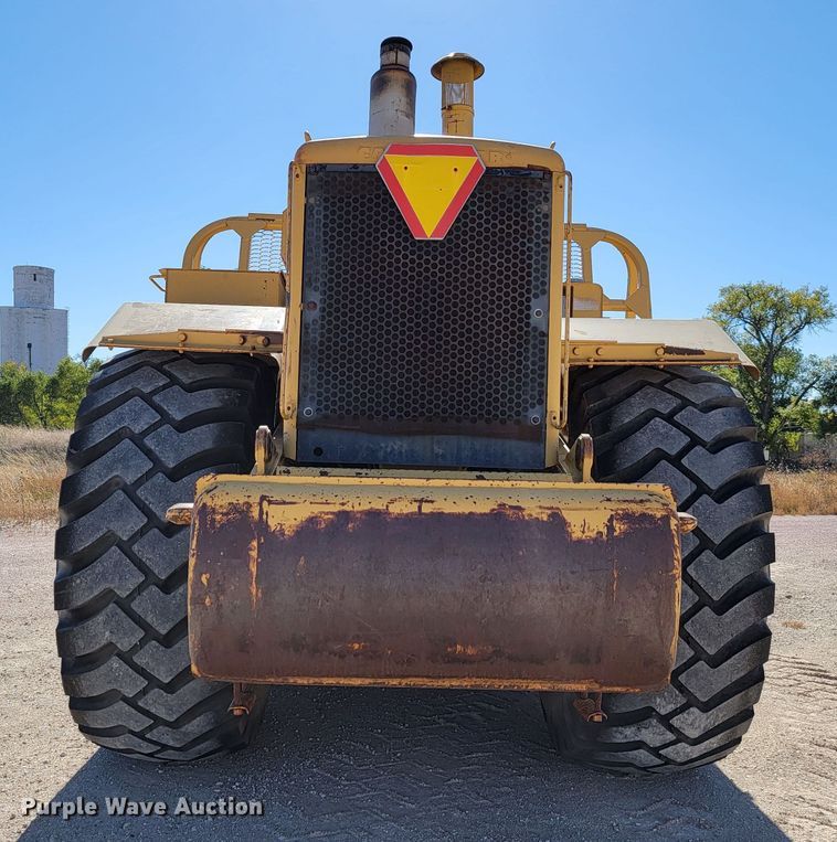 image for item LL9572 1979 Caterpillar 627B  conventional scraper