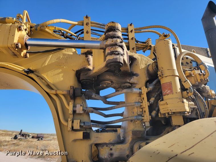 image for item LL9572 1979 Caterpillar 627B  conventional scraper
