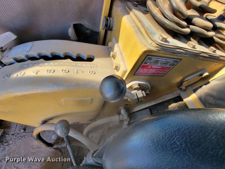 image for item LL9572 1979 Caterpillar 627B  conventional scraper