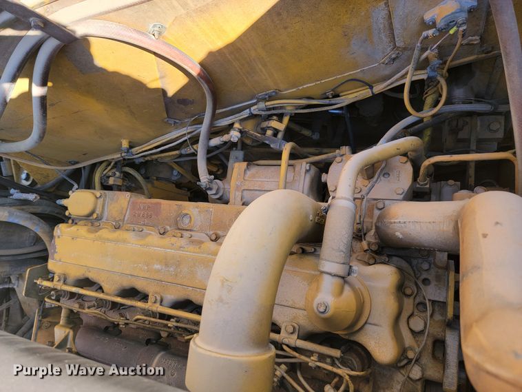 image for item LL9572 1979 Caterpillar 627B  conventional scraper