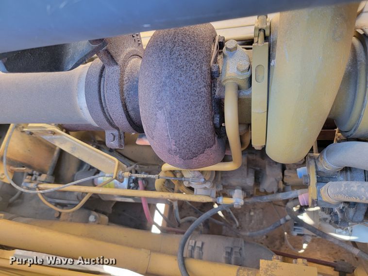 image for item LL9572 1979 Caterpillar 627B  conventional scraper