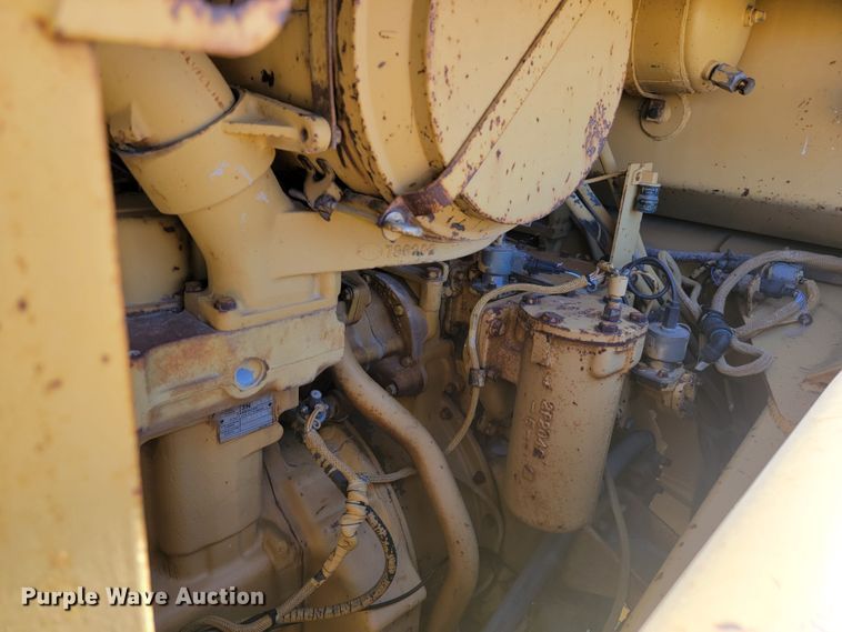 image for item LL9572 1979 Caterpillar 627B  conventional scraper