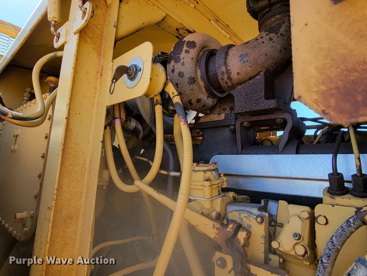 image for item LL9572 1979 Caterpillar 627B  conventional scraper