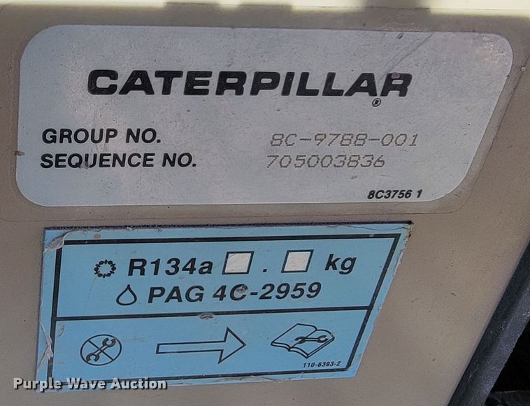 image for item LL9573 1997 Caterpillar 140H  motor grader