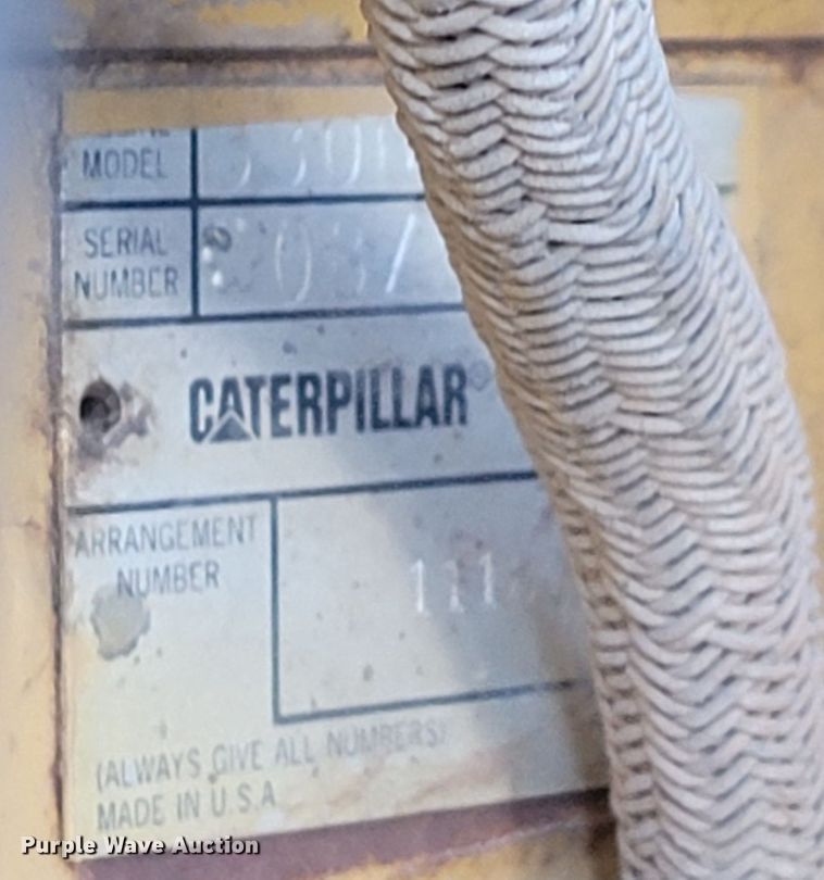 image for item LL9573 1997 Caterpillar 140H  motor grader