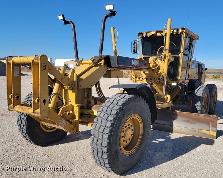 image for item LL9574 2007 Caterpillar 140H  motor grader