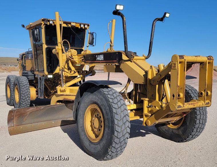 image for item LL9574 2007 Caterpillar 140H  motor grader