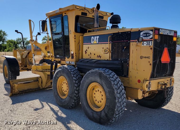 image for item LL9574 2007 Caterpillar 140H  motor grader