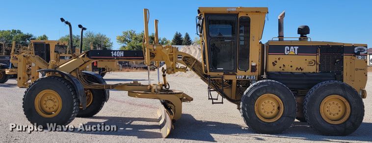 image for item LL9574 2007 Caterpillar 140H  motor grader