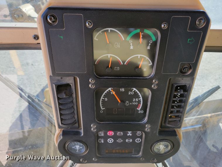 image for item LL9574 2007 Caterpillar 140H  motor grader