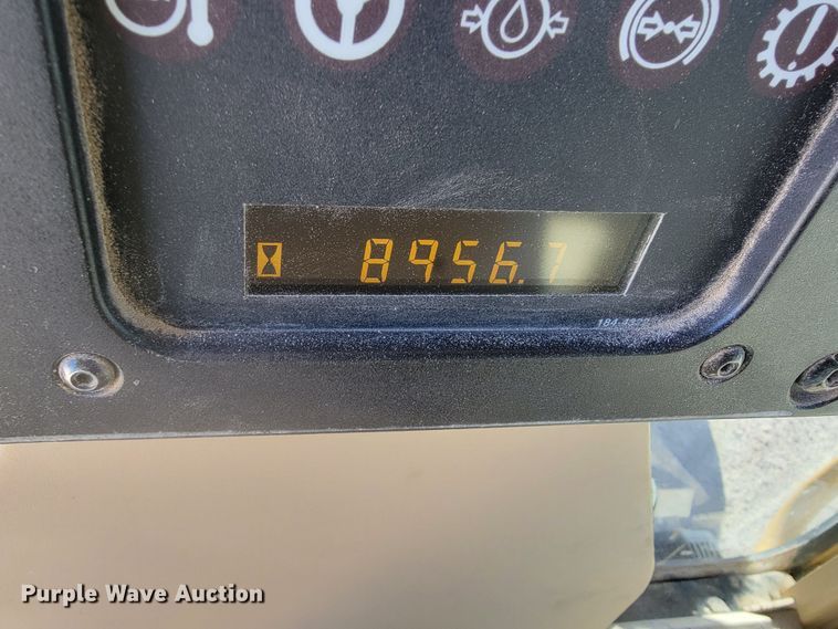 image for item LL9574 2007 Caterpillar 140H  motor grader