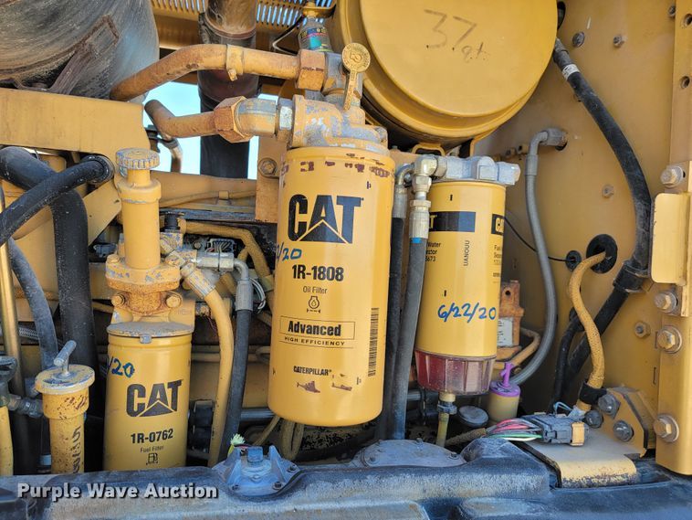 image for item LL9574 2007 Caterpillar 140H  motor grader