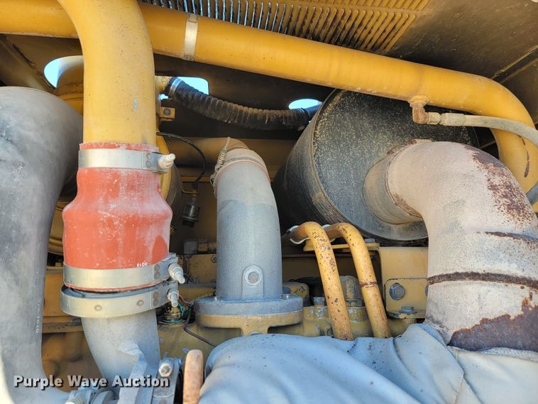 image for item LL9574 2007 Caterpillar 140H  motor grader