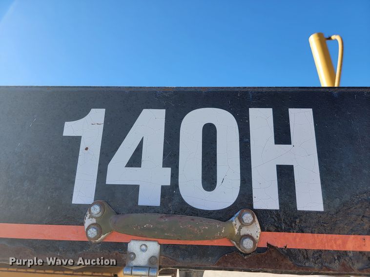 image for item LL9574 2007 Caterpillar 140H  motor grader