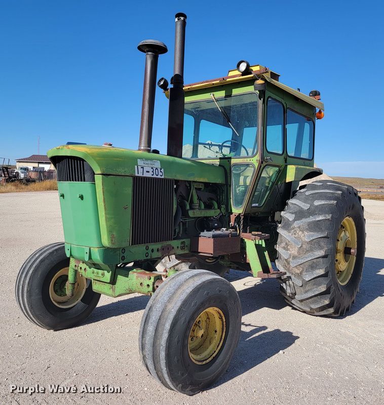 image for item LL9575 John Deere 4620  tractor